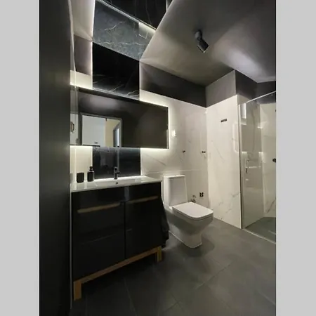 Apartment Darkhouse2 *